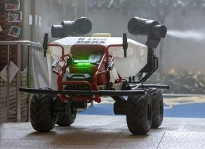 استفاده از پهپاد ها برای مقابله با ویروس کرونا XAG Robot 300x218 - استفاده از پهپاد ها برای مقابله با ویروس کرونا