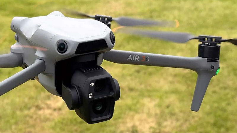 معرفی بهترین پهپادهای تصویربرداری سال 2024 DJI Mavic Air 3S - معرفی بهترین پهپادهای تصویربرداری سال 2024